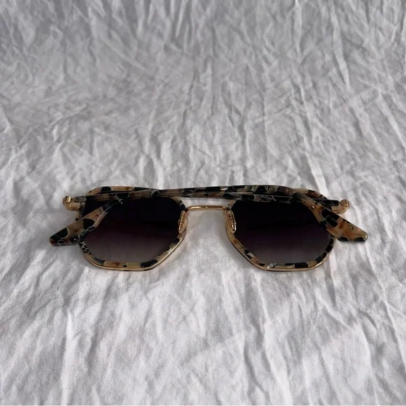 KREWE Tortoise Shell Sunglasses - Picture 3 of 8
